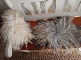 gefilzte Felle aus heimischer Heidschnuckenwolle